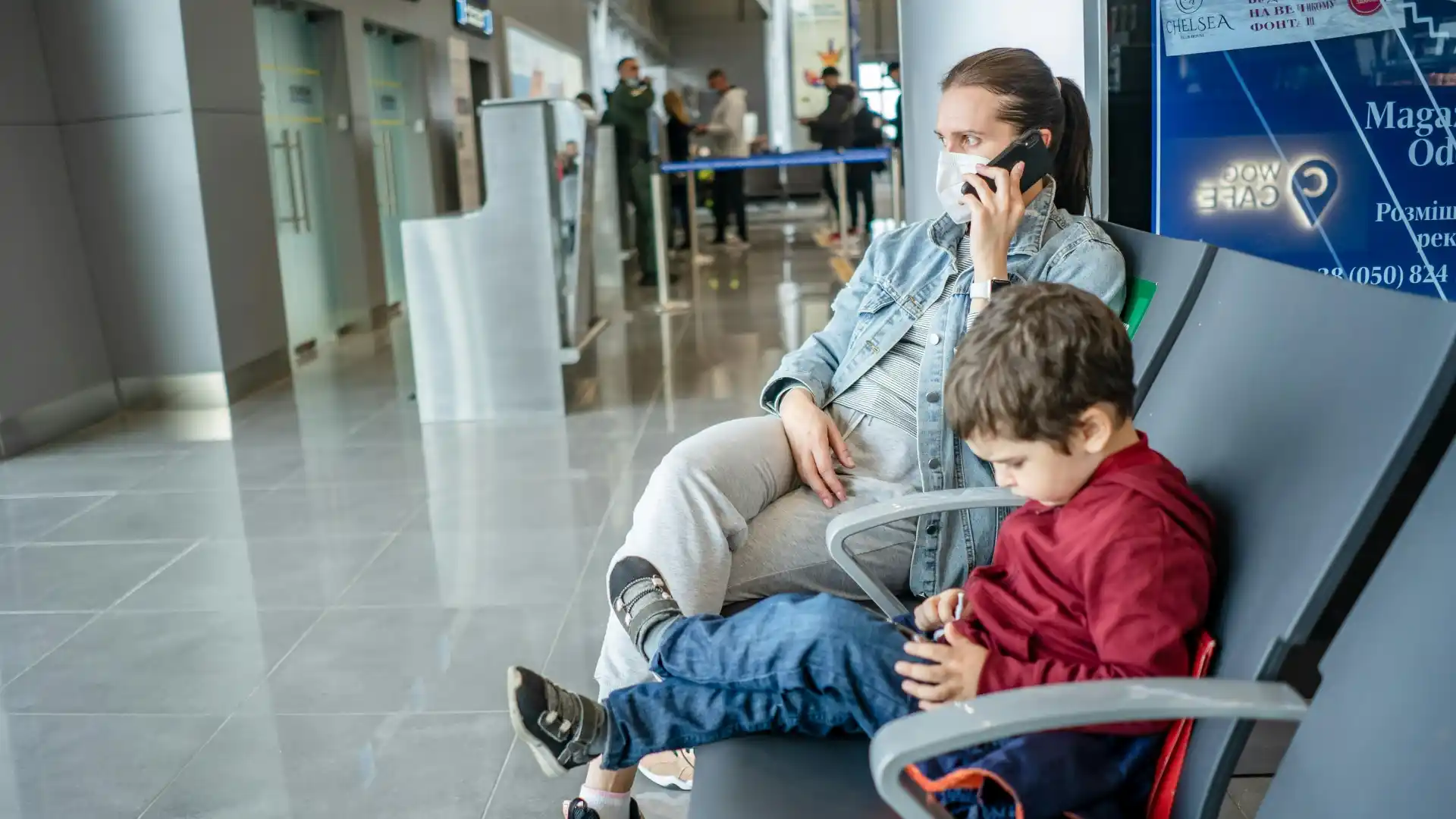 Cathay Pacific Unaccompanied Minor Policy